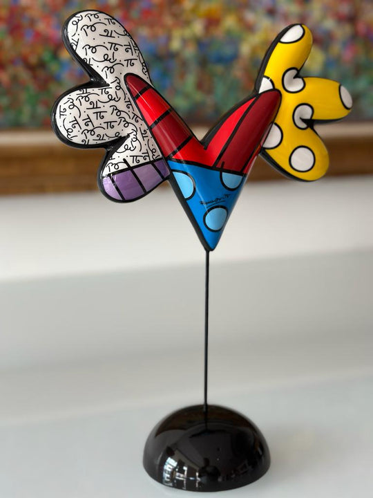 Winged heart - Love is Everything  | Romero Britto