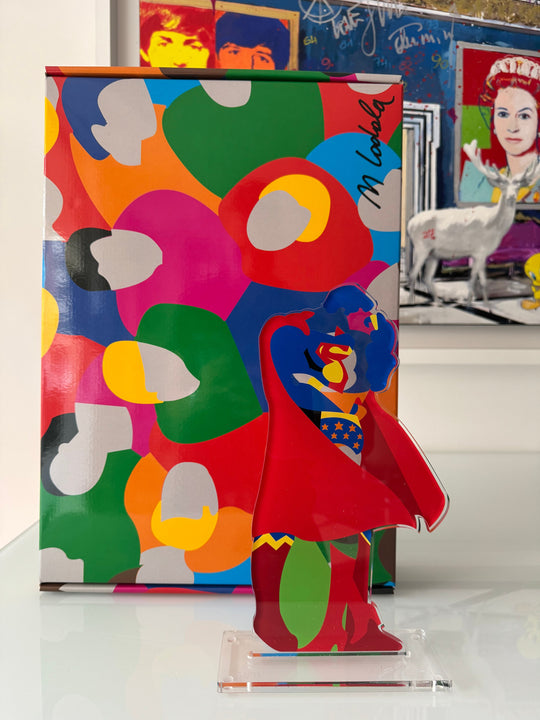 Superheroes in love  | Marco Lodola - Arte Focus™