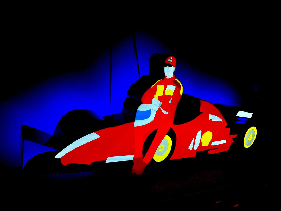 The Red of a Legend | Marco Lodola - Arte Focus™