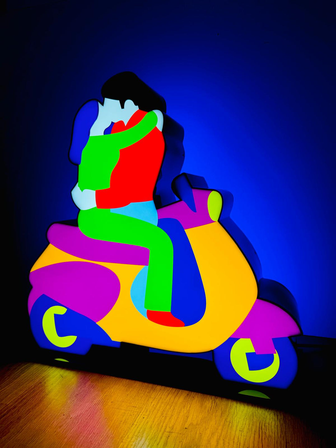 Hold Me Tight | Marco Lodola