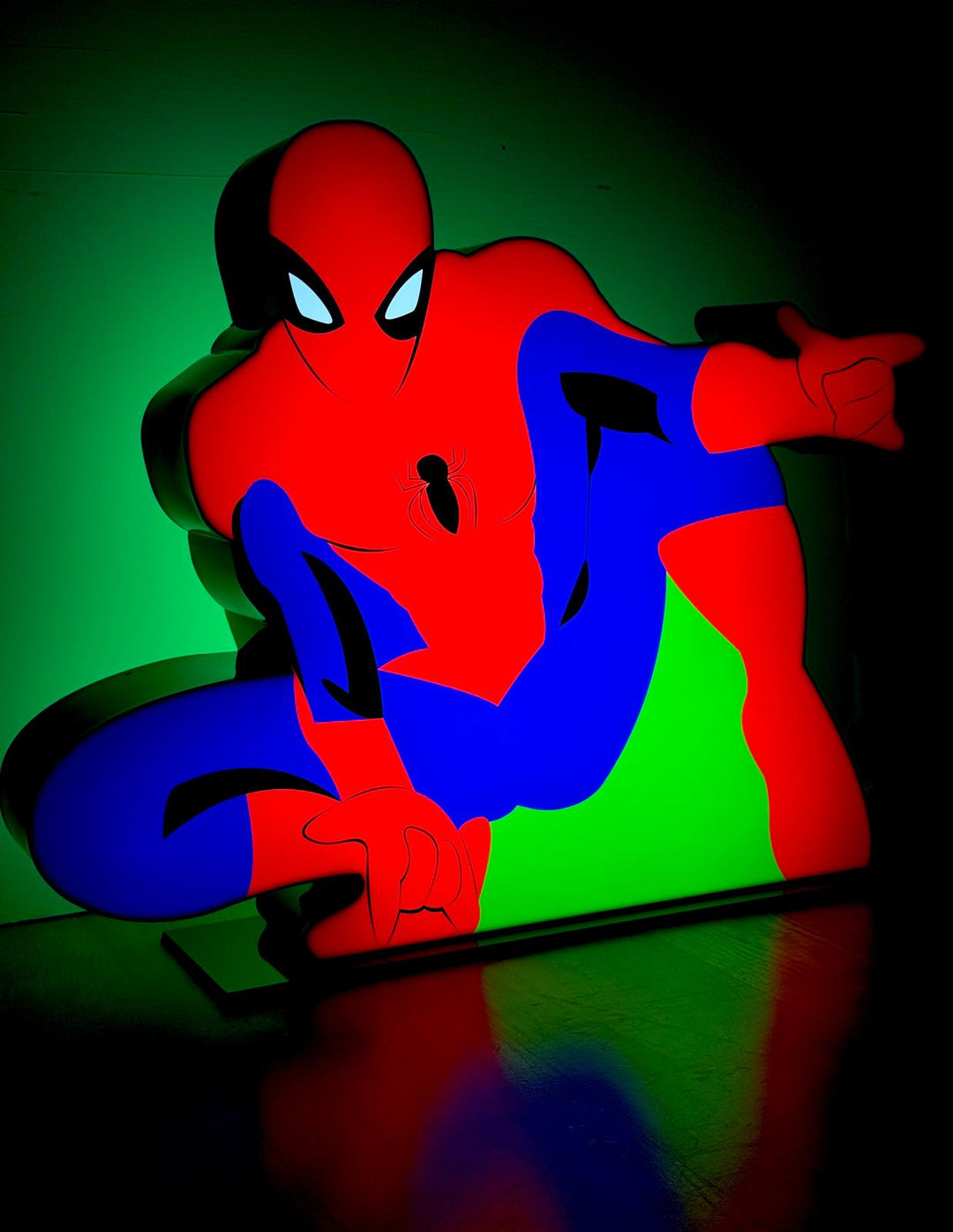 Friendly Hero | Marco Lodola