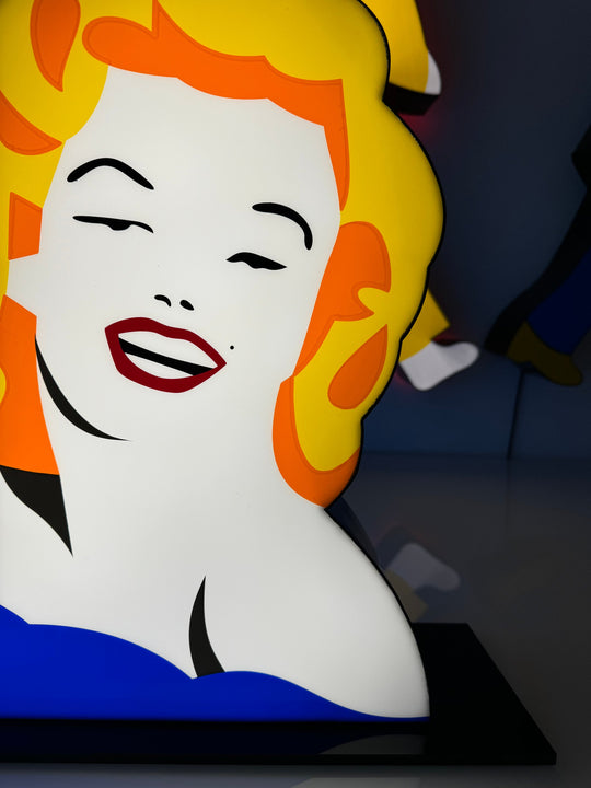 Icon | Marco Lodola - Arte Focus™