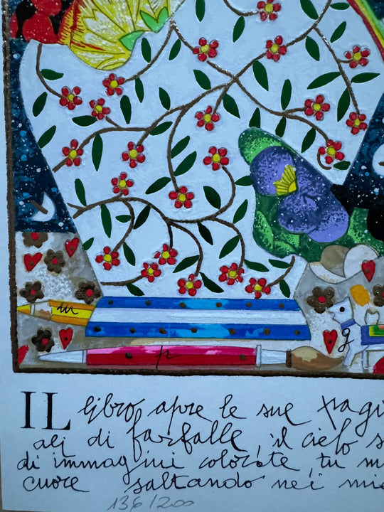 Il libro apre le sue pagine (fondo bianco) | Francesco Musante