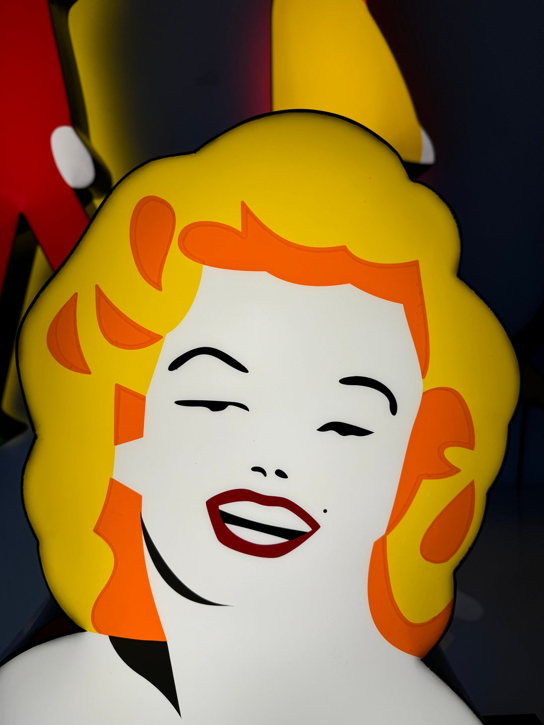 Icon | Marco Lodola - Arte Focus™