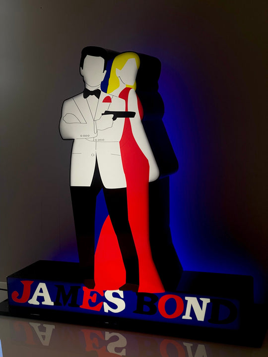 Timeless Spy | Marco Lodola