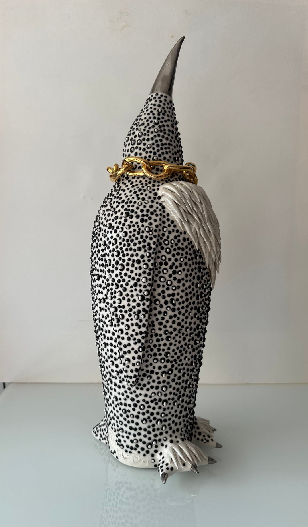 Exclusive penguin X | Futuro D'arte